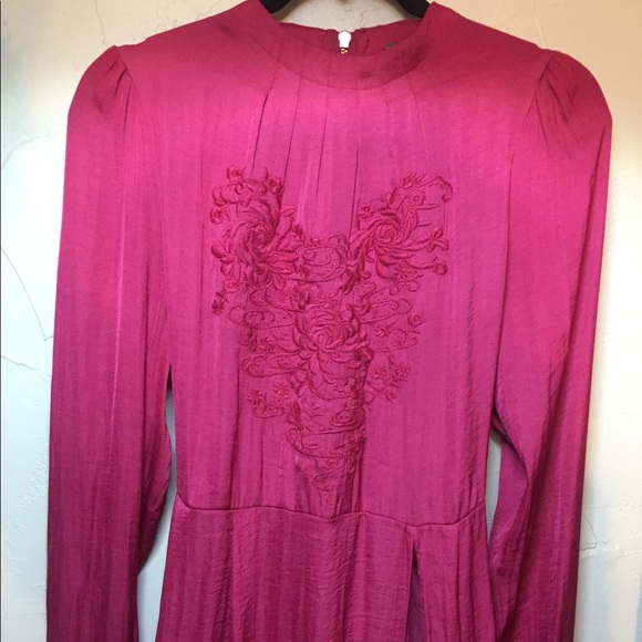 SALE🔥$168 Free People Silk Embroidered Tunic - Picture 3 of 7
